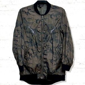 Rock & Republic Camo Bomber Jacket with Embroidered Birds Size Medium